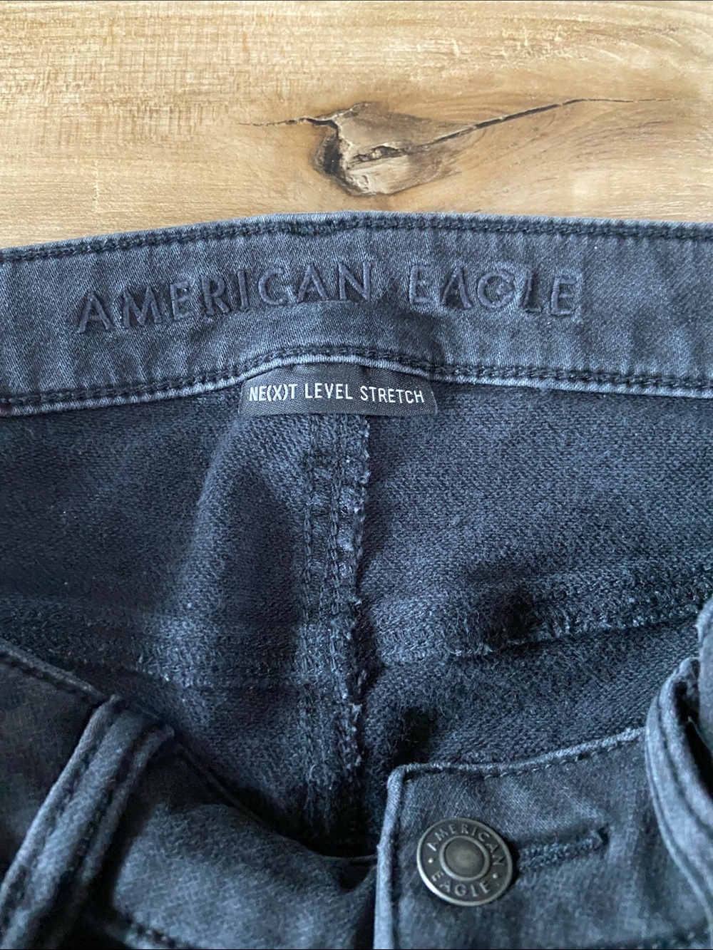 American Eagle Distressed Black Skinny Jeans - Picture 2 of 9
